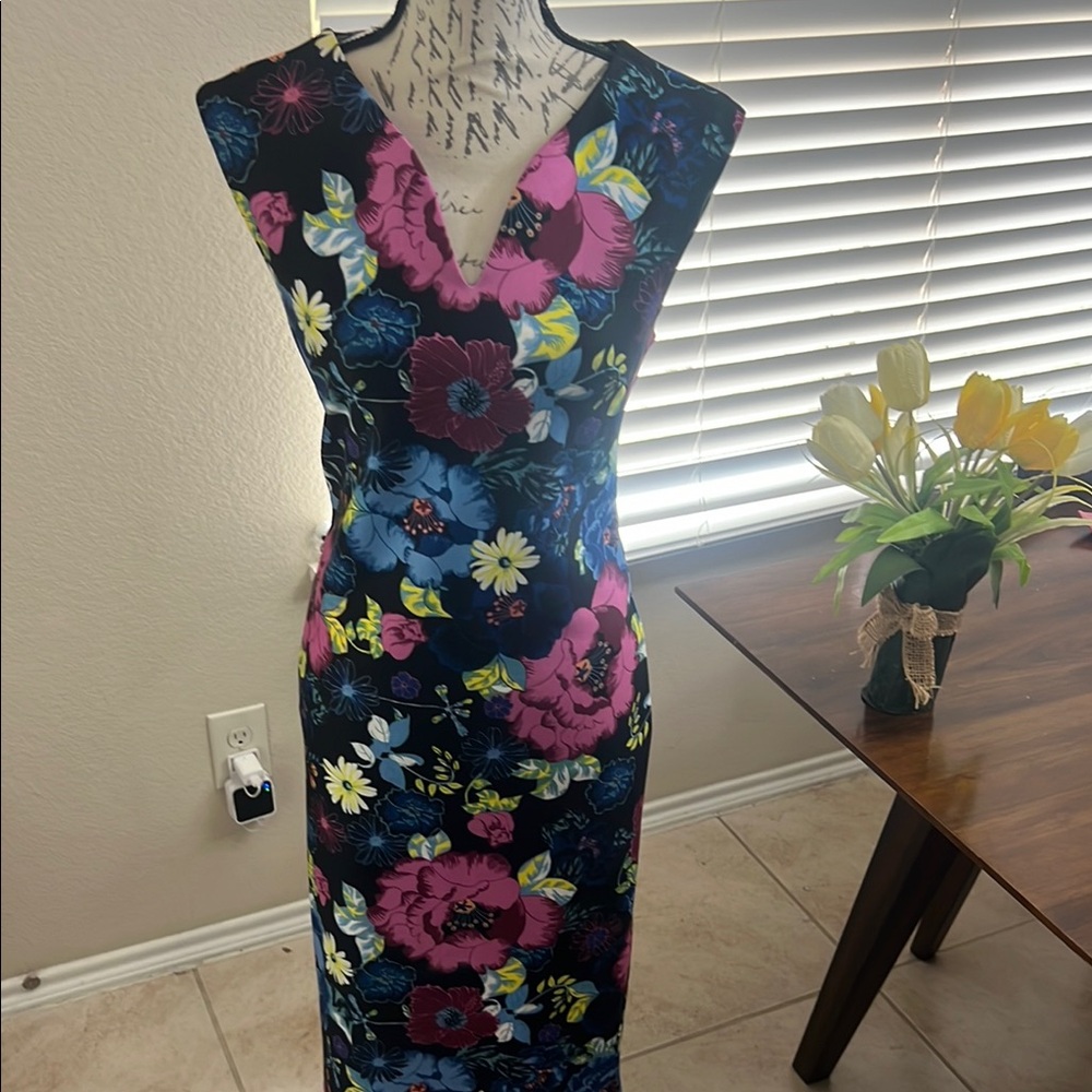Floral Sleeveless Dress - Multicolor